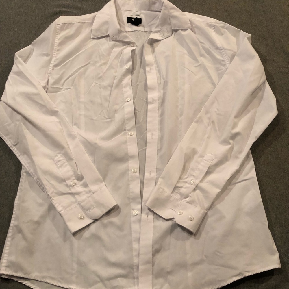 Men’s Slim Fit Button Down Dress Shirt